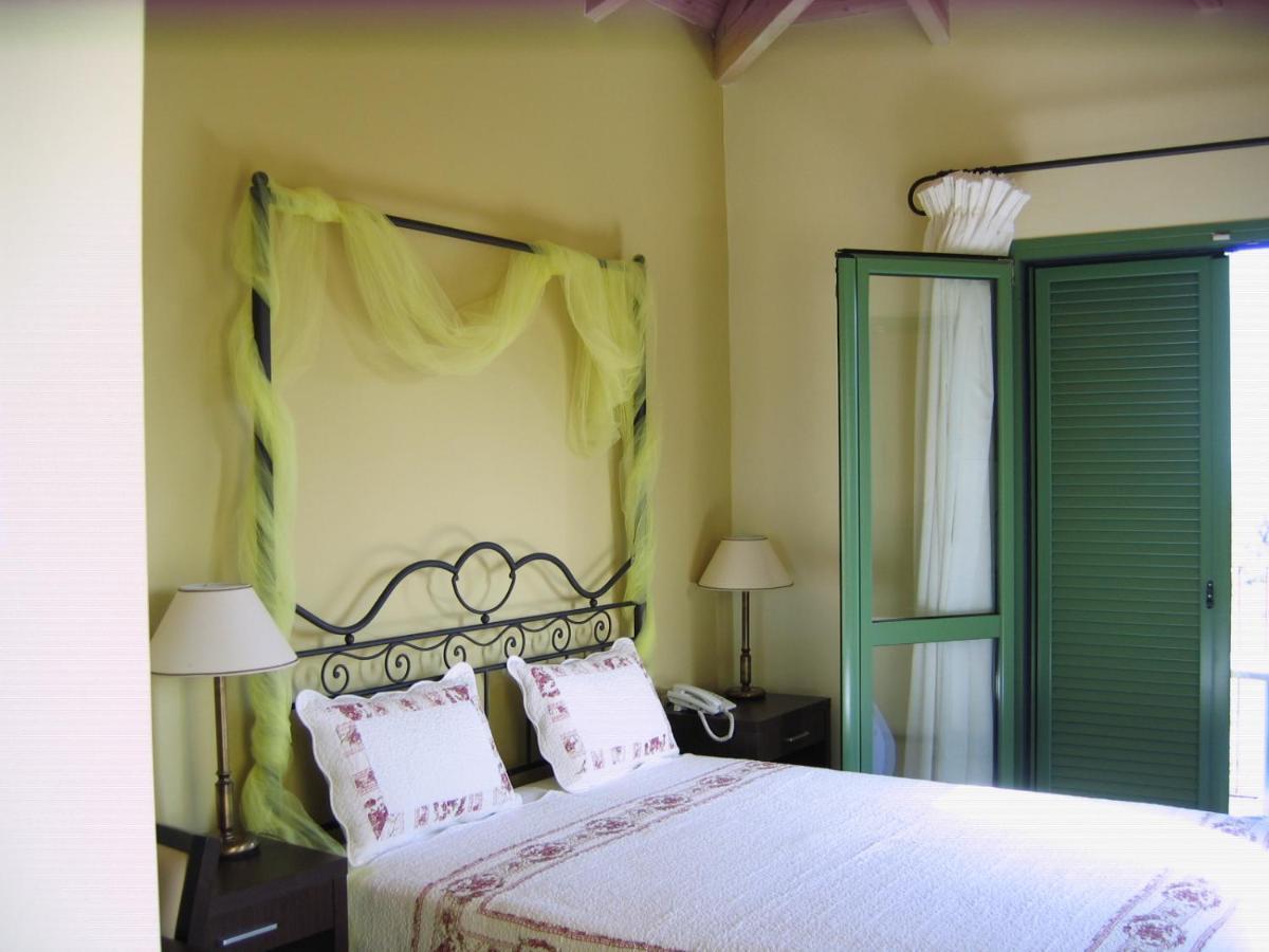 Livadaki Village Hotel Skala  Dış mekan fotoğraf