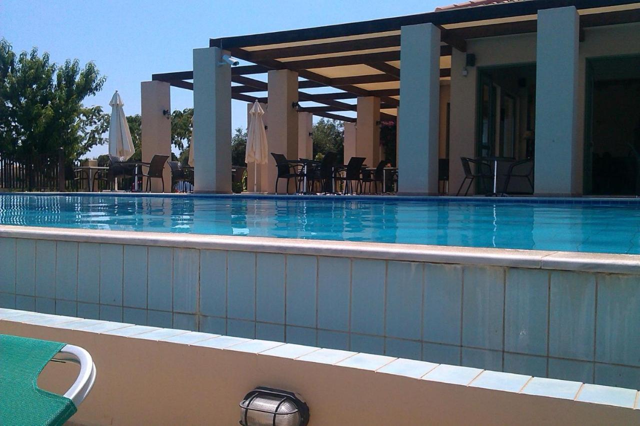 Livadaki Village Hotel Skala  Dış mekan fotoğraf