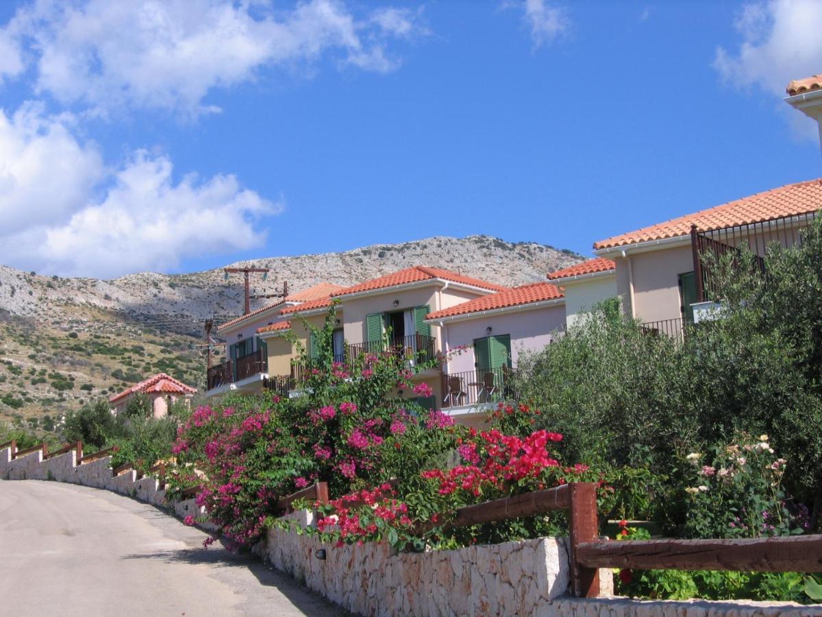 Livadaki Village Hotel Skala  Dış mekan fotoğraf